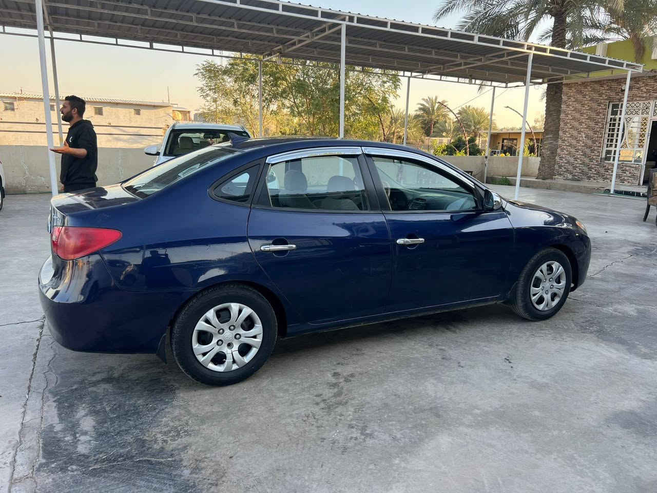 السلام عليكم اخون عندي هاي سيارة النترا 2009 وارد أمريكي سيارة ليبل واحد محرك 2000 رقم ديالى دولي تحويل ثاني يوم سيارة بيهة الباب السيق نصهة مرشوشه وبيهة شخطت بصيطت عنوان ديالى بعقوبه شراي يتصل ويدلل وهاذة رقمي *********** سعر سياره 97 وبي مجال يرهم  بيع او مراوس
