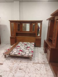 غرفة نوم • صاج • ٦ أبواب