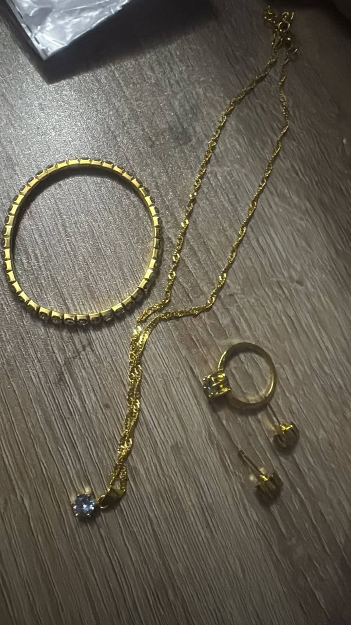 شلعه ب١٥ الف ع اول تم خاص


**إذا كنت صاحب هذا الإعلان وتريد حذفه لأي سبب، رجاءا أرسل رسالة إلى الدعم الفني**