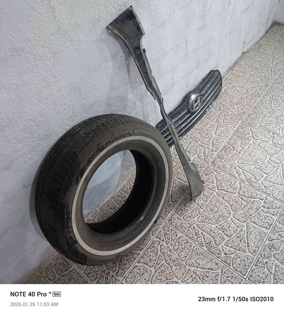 اسلام عليكم سيبايه،،، +تايرخط ابيض نص عمره وشباك وغلاف لفوك مال شباك للبيع سيبايه 40ولباقي شينطي بيهن شراي يدلل***********بغداد فلكة سلمان باك
