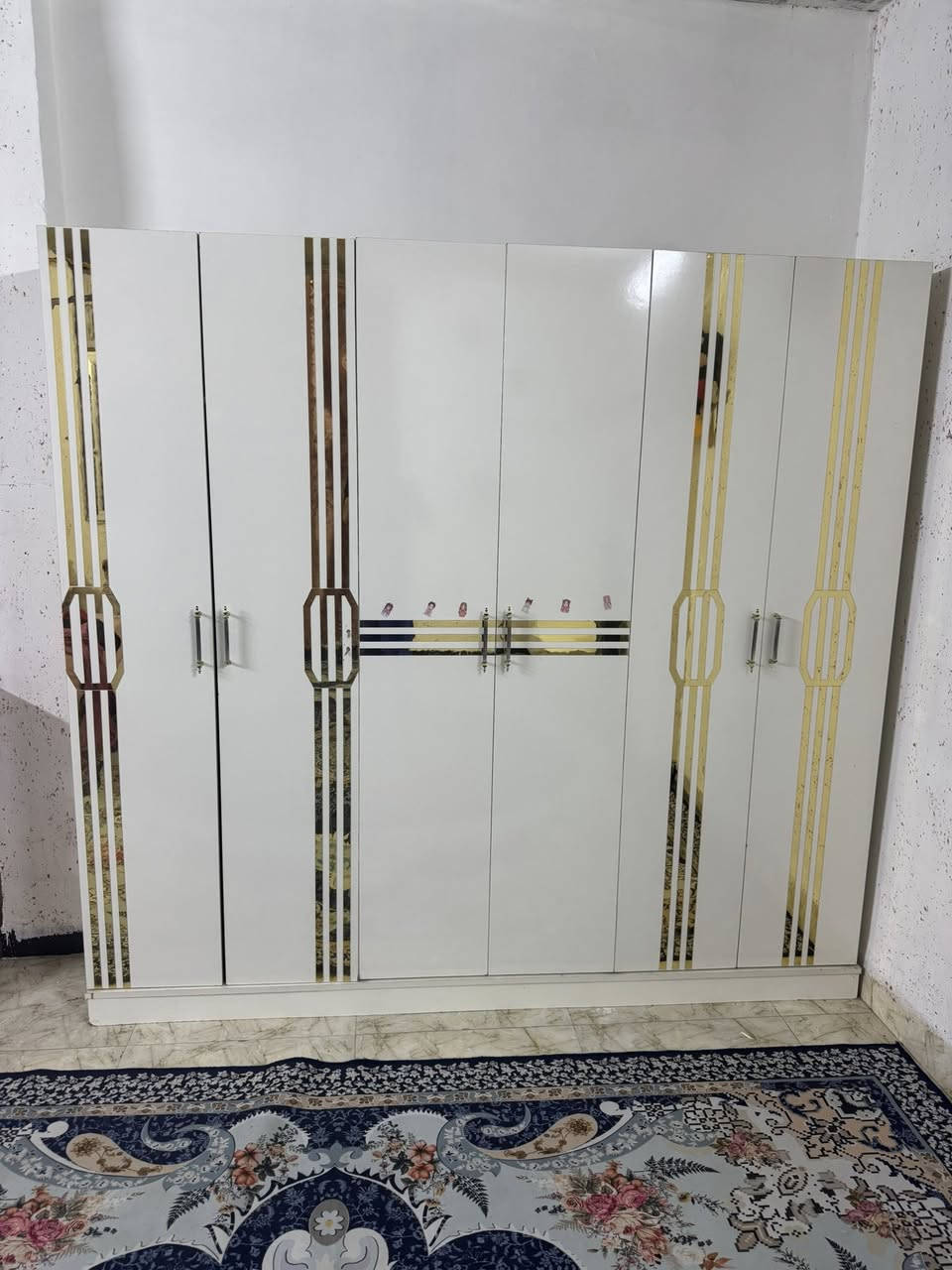 سلام عليكم ورحمة الله غرفت نوم لبيع سعر موناسب ***********
