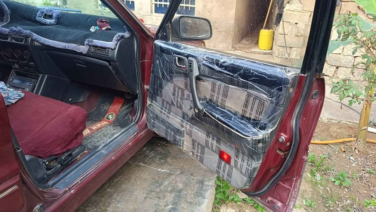 سلام عليكم كلاند تدفئة تبريد موديل 89 مقفولة من الضربة مصبوغة عام سعر 45 ،،، رقمي ***********
