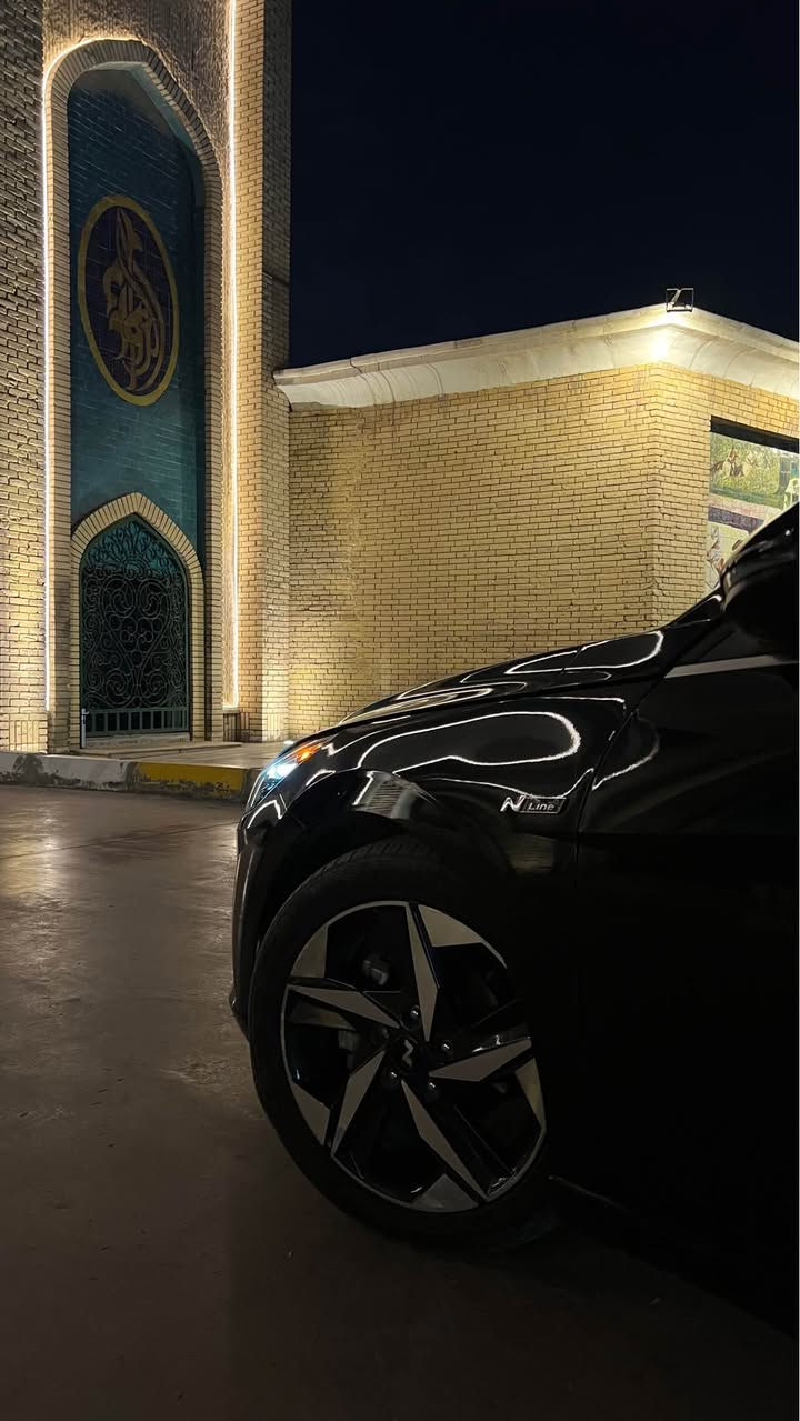 السلام عليكم مستعجل ع البيع
الشراي يتصل ويدلل ***********
هونداي النترا هايبرد 1/1 موديل2022

مواصفاتLIMTED
فول فول مواصفات 1/1
فتحة سقف سلايد
ابواب بصمة
بصمة تشغيل 
تشغيل عن بعد
شحن واير ليس
كاميرا خلفيه دواره 
شفتات ستيرين
ترحيب
اوتو ستوب
نقاط عمياء
‏Active cross control كروس سرعة تفاعلي ويه السيارة الي كدامك 
تحديد مسار 
مثبت سرعه 
قيادة ذاتيه
رادار 360 درجة مع توقف ذاتي
كشنات جلد 
فول تحكمات ستيرن 
كشنات هيتر
صندوق ذكي
لايت زنون 
بكلايت ليد متصل
بصمه تشغيل وبصمه ابواب لمس وتشغيل عن بعد 
السياره بعد بيها مواصفات فول الفول
جديدة وجاهزة 
بجم كبس بيهة باب خلف السائق  اني مستوردها صور الحادث موجوده بالمنشور
مكاني بغداد 
رقم بغداد تحويل ثاني يوم
السعر 152 بغداد, العراق
