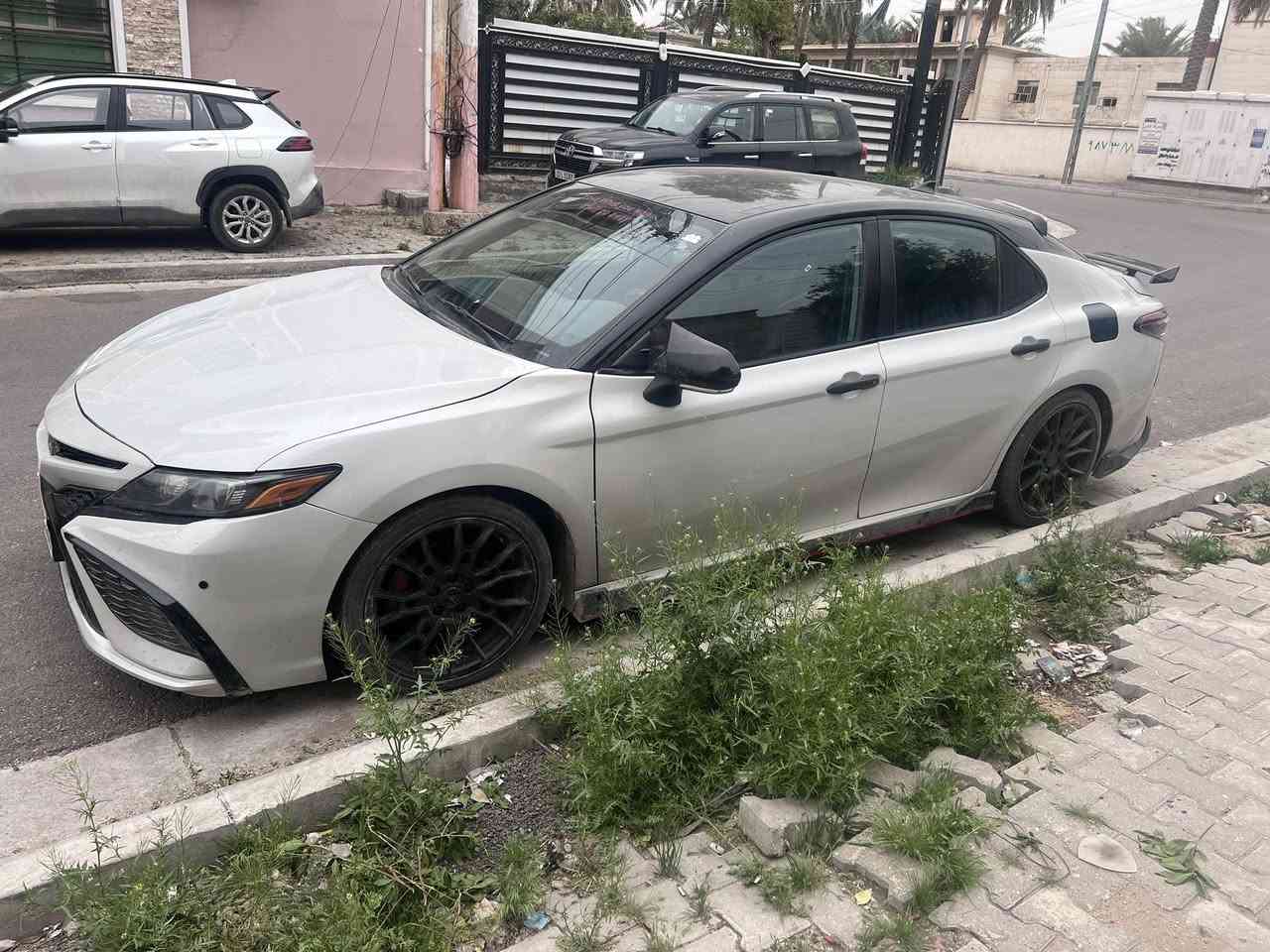 تيوتا كامري TRD 2021 ٦ سلندر
السيارة تي ار دي اصل تجي لونين اسود و رصاصي سموك مو ابيض
مفولة عدى الفتحة 
رادرات كامرة خلفية حساسات سستم صوت jbl كشنات جلد حزام احمر اصل بلادي
وشاديلها اضافات حلوة انارة داخلية درگة كاربون فايبر مري 
محدث الدعامية 2024 
صبغ قطعتين چاملغ وباب السايق وبيها بارد بالچاملغ الخلفي
ماشية 83 الف كيلو

السعر 225 ورقة وبيها مجال 
للاستفسار اكثر على هذا الرقم وبيكم خير وتدللون ***********
