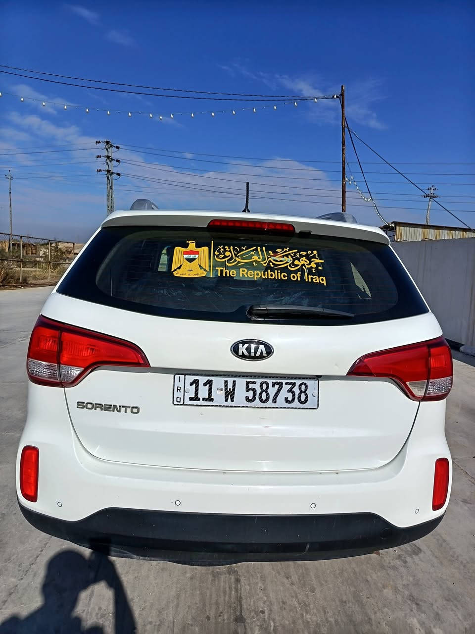 يالله يالله يالله السلام عليكم سورنتو2014 خليجي رقم بغداد دولي بأسمي مكفولة كفالة عامة حتة من الشخط سيارة تحفة شرط انظف سيارة بمديلها شرط تخم تأير وباتري جدد ودوشمة جديدة مكينة ٢٤٠٠ دوش المرغوب على الشركة مامفتوح بيها برغي حدادية جديدة عمومآ كلة على الشركة  السيارة ماشية ١٢٧ الف تدك جرس بال ١٢٠ حساسات وكاميرات خلفية أمامية برد بلاد شاشة كبيرة تحكمات ستيرن منظم سرعة جهاز تقليل الوقود اشاير بالمري مري كهربائي سبعة راكب ثلاث قطع تبريد ... سنوية لسنة ٣٠. وسعرها ١٧٥  ورقمي *********** الأثير ***********.... مكان السيارة ديوانية... شافعية.. واسف على الاطالة....
