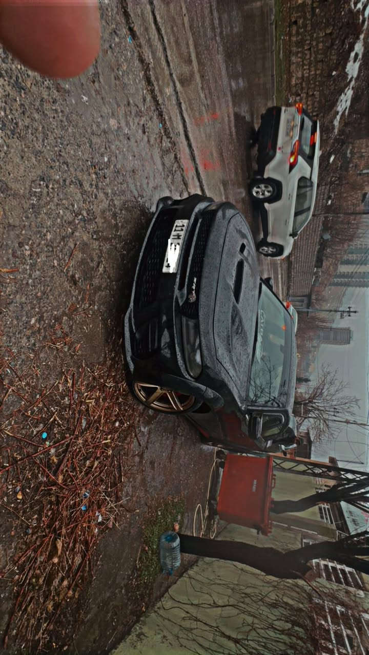 يالله من رخصة الادمن (دوج تشارجر موديل 15 RTحادثة خارجي شاصي لغد كفاله سياره بيها قطع صبغ أبيع حزام)
سيارة عليها كت كامل وايد بدي وكت SRT كشنات SRT شاشة ترحيب SRT تحكم مودات من الشاشة مال SRT
اكسل قفل SRT أناره لد داخل السياره تحكم ؏ تلفون وترحيب
باتري جديد وتخم تايرات جديد وزوج ويل خلفي جديد الأصلي خسفه قويه سياره بيها صوت رعب دبات سود وبواري تفصال سياره مبرمجة طلقات ومشدود عليها لهب سياره بـ؏ـد بيها إضافات خير من الله ماينعدن ( السيارة عجبتك راسلني ؏ واتساب ما متواجد ؏ فيس ***********

ترهم مراوس حسب القناعة 
وشكرا🤍
