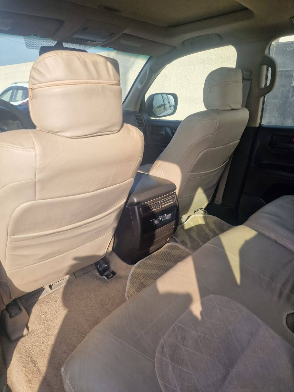 السلام عليكم 
لاندكروز ٢٠١١ستينيه فول مواصفات  كفاله من الصبغ بيها بي دي ار بالجاملغ الخلفي كلش بسيط  بلاديه محرك كير شركه رقم اربيل الدولي تريد تحويل تريد وكاله 
السعر ٣٢٠ وبيها مجال بسيط مكاني الحله
***********
***********
