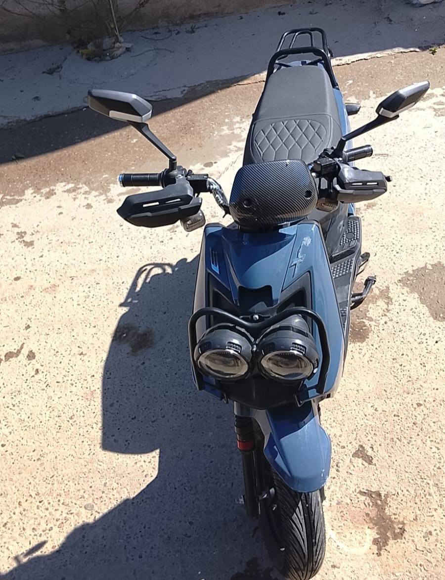 دراجه شحن للبيع السعر 800. وبي مجال رقم *********** العنوان الضلوعيه مركز الناحية
