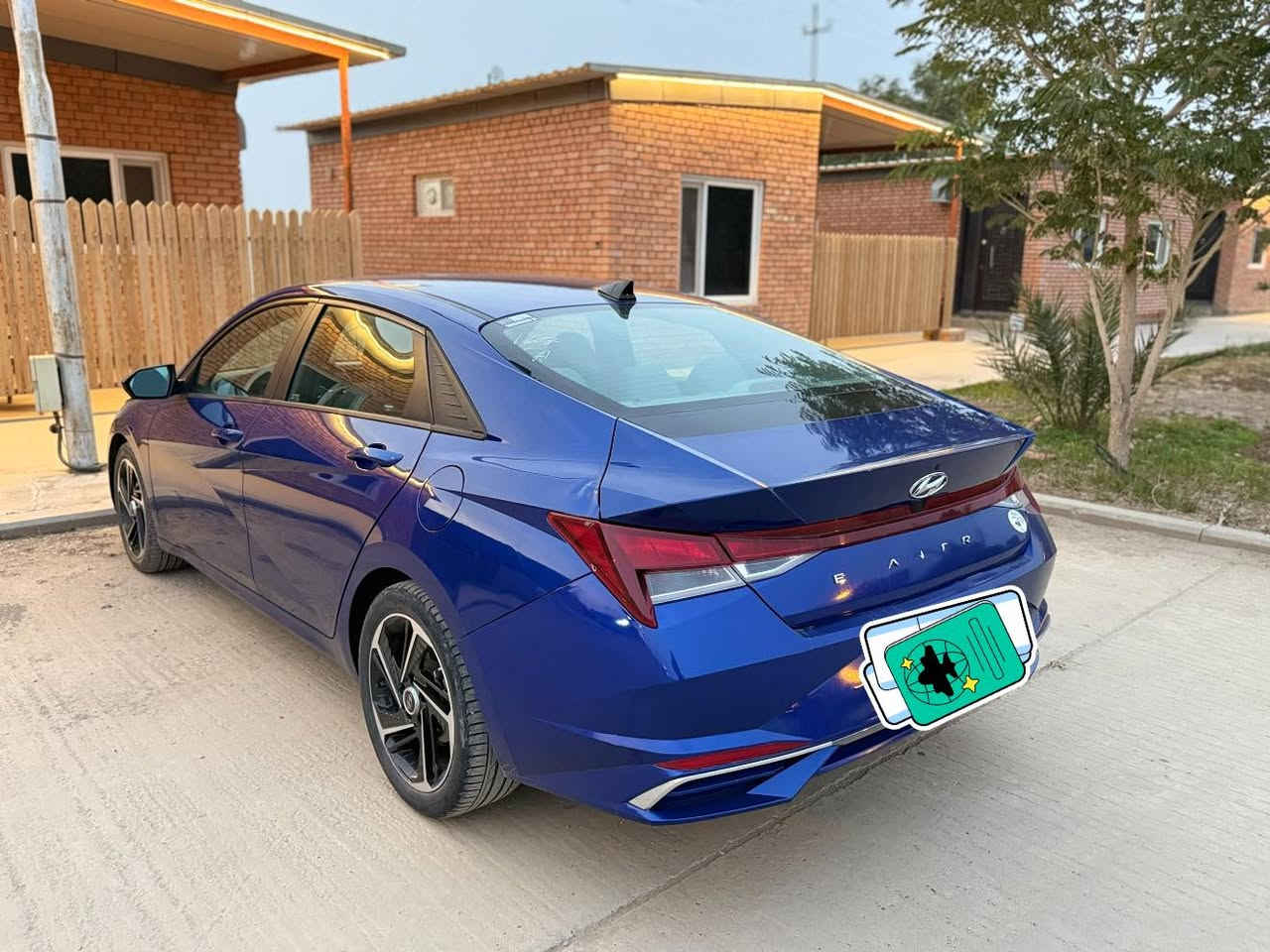 السلام عليكم 
للبيع النترا 2023 
2000 cc دوش سمارت ستريم 
بصمة تشغيل + بصمة ابواب 
اوتو هولد
سايد بريك بصمة 
شحن لا سلكي 
تشغيل واطفاء تلقائي بالازدحام
تدفئة كشنات
تدفئة وتبريد ثلج مناخ منفصل السائق والراكب
مود درايف (سمارت و نورمل و سبورت )
لايت زينون اوتو 
مثبت سرعة 
المحافظة على المسار 
توقف ذاتي 
قيادة الية
ويل كب جيتي لاين 
شاشة عدادات و وسطية متصلة 
السيارة ماشيه بامريكا 95 الف ميل بامريكا وبالعراق 5 الف بس .
حادثها كلش بسيط بارد فقط والصور بالمنشور 
رقم اربيل تحويل ثاني يوم 
هزه وسنوية جدد
بغداد الزعفرانية 
***********
