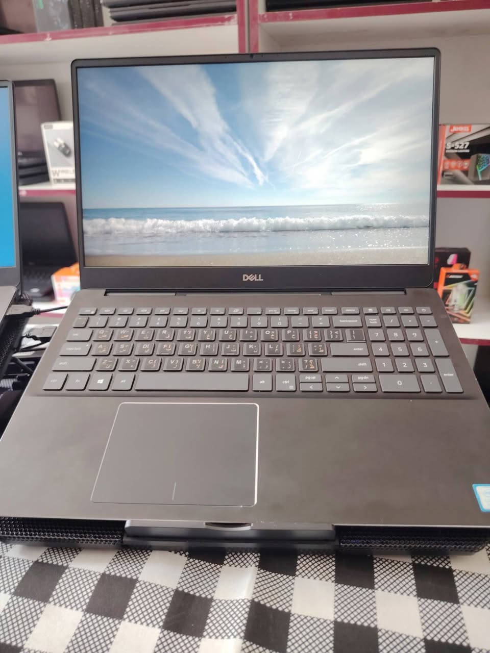 لابتوب Dell Vostro 7590
⚜️ المواصفات:
⚜️ المعالج: Core i7 — الجيل التاسع — فئة H
⚜️ الرام: 16 كيكا
⚜️ الهارد: 512 كيكا SSD
⚜️ كرت شاشة خارجي: NVIDIA GeForce GTX 1650 — 4 كيكا
⚜️ حجم الشاشة: 15.6″ — دقّة FHD
⚜️ الكيبورد: ستيكر ضوئي
🎁 الهدايا والملحقات:
• حقيبة لابتوب
• شاحن لابتوب
• ماوس
• ماوس باد
• تغليف احترافي (داخل كرتونة)
🛡️ الضمان والخدمات:
• فحص اللابتوب و مقارنة المواصفات و النضافة قبل الاستلام عند المندوب.
• ضمان أسبوع كامل بعد الاستلام.
• تنصيب ويندوز حسب الطلب مع جميع البرامج الأساسية و Office مثبتة.
🚚 التوصيل: التوصيل متوفر إلى جميع محافظات العراق
📞 للحجز أو الاستفسار (متوفر واتساب):***********
📌 موقّعنا: بغداد الامين الثانية
💰 السعر: 650,000 دينار عراقي
