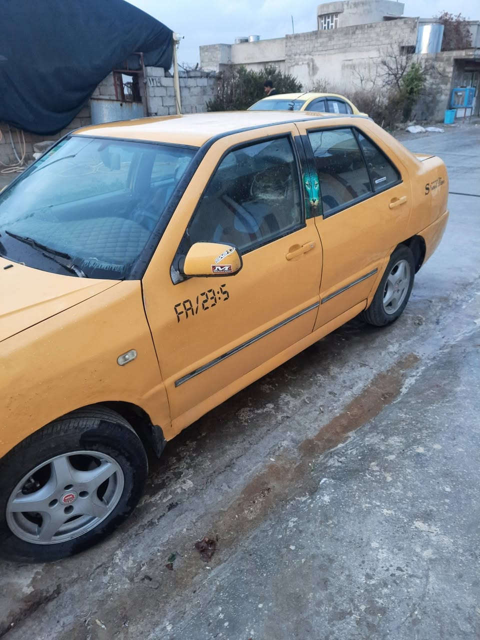 للبيع او مراوس كوين ٢٠٠٩ سنويه عضم عليه هيئه وغرامات ٨٠٠الف ينزل نص من سعرها ونص ع مشتري 
كير ومحرك شرط والباقي كدام العين سنويه ٢٠٢٣ السعر ٢٥ الشراي يتصل ***********  بيها مجال شويه
