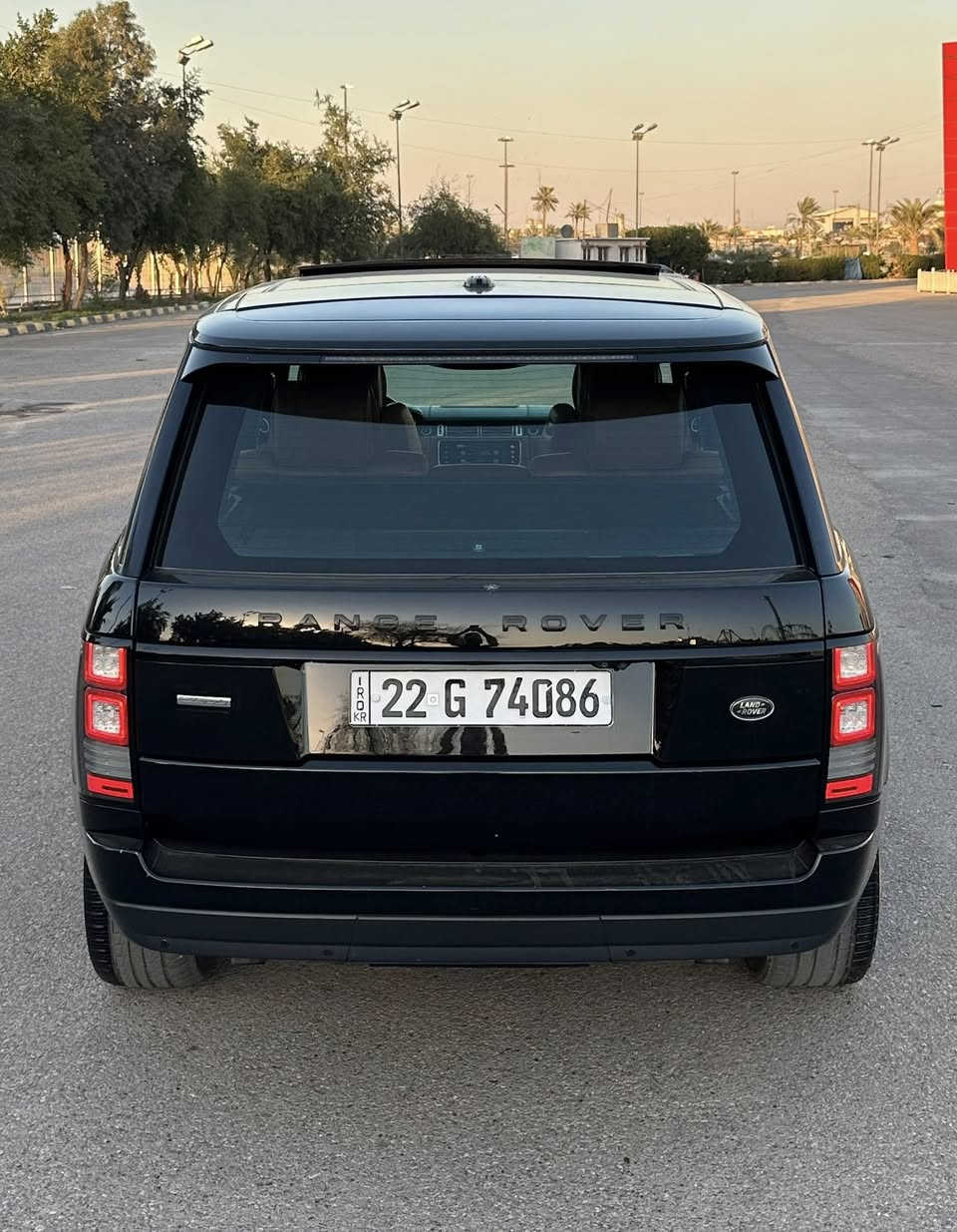 سلام عليكم
رانج روفر فوج موديل 2016 السيارة اوتوبايكراف VIP وكالة سردار مكفولة كفالة عامة ماشية 110 مكينة 8 سلندر سوبر جارج السيارة جديدة على وضع الشركة

مغلفة ppf كامل والسيارة ربع مصرف ما بيهه 
هزة وسنوية كلة جديد لل 2027

مكينه كفالة من الفتح 
كير كفالة من الفتح
اكسل كفالة من الفتح 
سوبر كفالة من الفتح 

رادارات امامية
جنطة كهرباء
رادارات مري
مري شفط
تدفئة ستيرن
خزن ميموري كشنات
خزن ميموري ستيرن
بيبان 4 شفط
جكات 
بانوراما
دوسات كهرباء
3 شاشات
5 كامرات 360 
كشنات 4 مساج 
كشنات 4 تدفئة تبريد
سماعات ميرديان 
رادارات امامية خلفية 

ومعروفة مواصفات ال VIP يرادلهه هواي حته اذكرهن 
رقم اربيل ب اسمي تحويل مباشر 

عنوان السيارة بغداد / زيونة 
للاستفسار ***********
