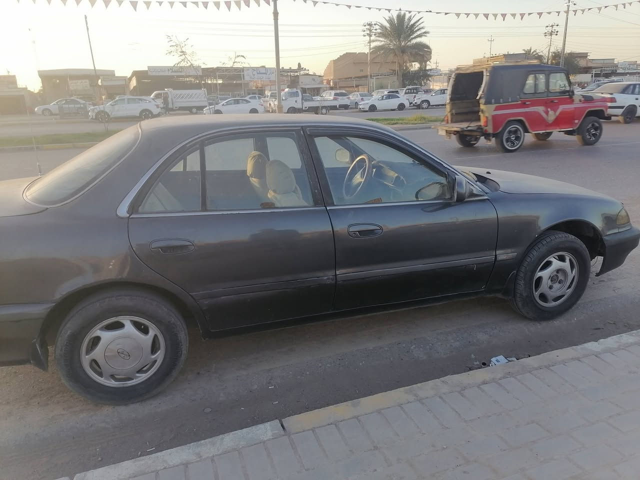 السلام عليكم مكلف بالنشر سوناتا 2 رقم بغداد انكليزي تحويل مباشر كير اوتوماتيك مكينه جديده تخم تاير جديد دواخل جديده حداديه جديده جاهزه من كلشي وخير من الله مكانهه الصويره السعر ٤٢ وبيهه مجال *********** واتس اب ***********
