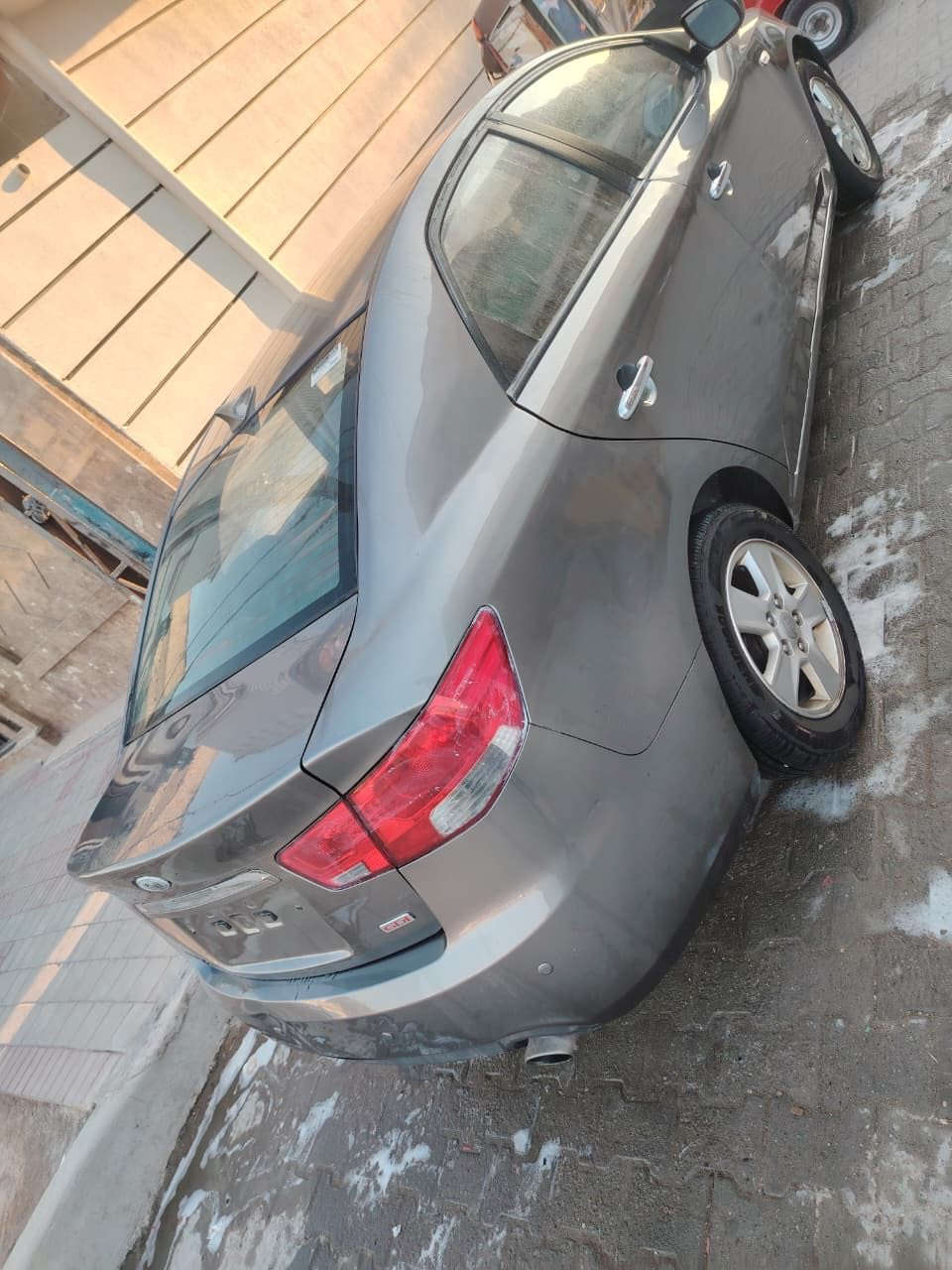 السلام عليكم فورتي ادوااات ادوااات
مديل  2011
كشنات كهرباء 
تحكم ستيرن 
السعر 40
الرقم ‭0773 344 7344‬
