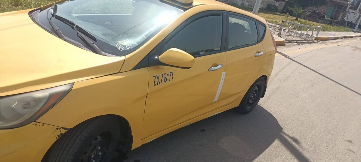 اكسنت 2013 بأسمي تحويل ثاني يوم سنوية 2028 رقم بغداد وارد امريكي حادثها جاملغ جهة السايق بدون دواخل والباقي ليبل واحد السياره مكينتها يرادلها تجفيت تبخر سعر السيارة 75 ورقة وبيها مجال.
للاستفسار ***********
