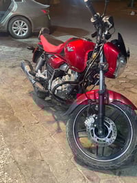 🔴 للبيع دراجة Bajaj V15 بحالة ممتازة 🔴 دراجة Bajaj V15 نظيفة جدًا، است...