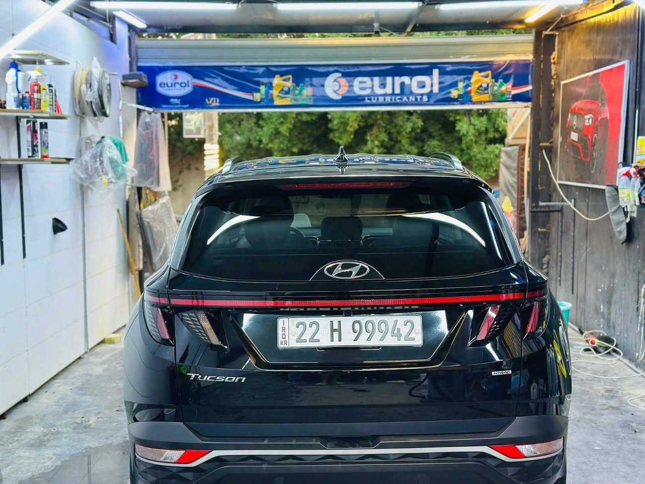 للبيع او مراوس 
 توسان 2022 لون اسود ملكي 
للأستفسار ***********
فول مواصفات 1\1
بصمة 
محرك 2500 المرغوب
تشغيل عن بعد
فتحة سقف
شاشة عدادات ديجتل
 صندوق كهربائي شفط
كشن السايق كهربائي 
تبريد قطعتين 
شحن هاتف واير ليس
شاشة آيباد 
فول تحكم ستيرن
تحديد سرعة 
تحديد مسار
دواخل اوف وايت 
رادار أمامي وجانبي وخلفي
اطفاء السياره عند التوقف تلقائيا 
مانع تزحلق 
اوتو هولد
ويل كروم بلادي
 وضعيات قيادة
السيارة رقم اربيل الجديد الانكليزي شرط التحويل  
حادث قطعه وحده سرقة بدون ضربه   
 صورة الحادث  موضحه بالمنشور
   السيارة ماشية 50  الف مايل  
سيارة جديدة وجاهزة من كلشي
