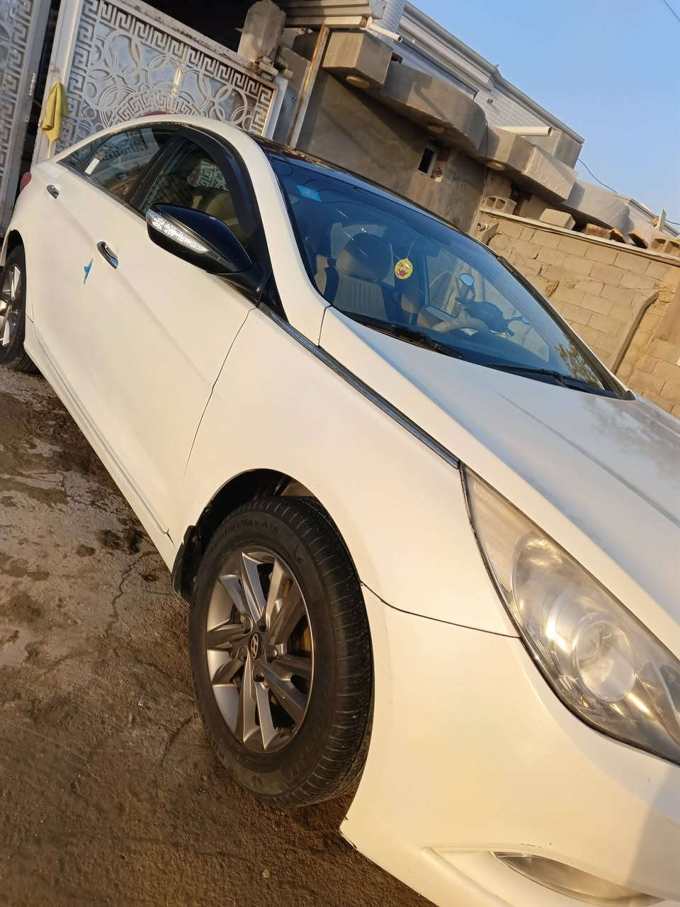 سلام عليكم شباب سوناتا لبيع مستعجل  موديل 11 سياره  جافيه  عله صفحه  مال لعبري   سياره خليجي  سياره فول مواصفات  ما متعوبه   كير و مكينه و حداديه ماميه و خلفيه جدد     و تبريد جديد ثلاجه  مكان سياره ناصريه نصر  و سعر ب 75و بيع مجال  رقم ***********  ‏
