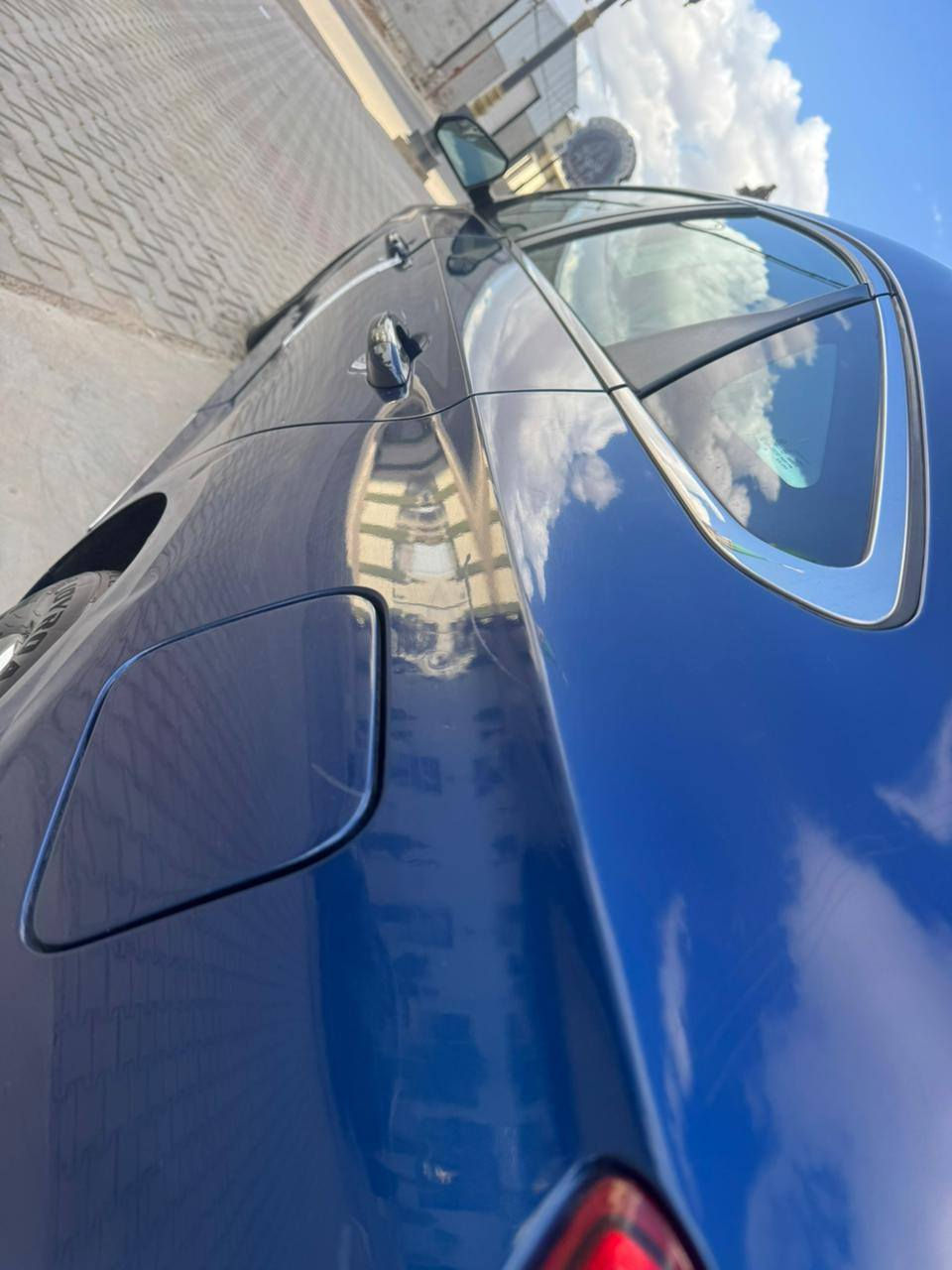 رقم سليماني جديد لغه 30
هنداي سوناتا
رقم جديد ودولي رقم ها الماني 

زنكً. هز كول جديد حجم محرك 24 

سيار كولش جديد 

تخم تيارت جديد ويل 17 بلادي 

صدر امامي خلفي جديد سيار 

داخل رصاصي سياره فول موصفات 

مكين كيرا جديد 

مصمع امبي فايفي بل توت شاش اي فايف فول 

سيار فول فول 

عنوانه كركوكً

ملاحض سيار بي 2قطع صبغ فقط بدون دواخل 

سقفي شوي جلحً مال شمس فقط 

رقم موبيلي.  ***********

سعر ها دي 100ورق
