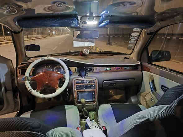 السلام عليكم سمند للبيع موديل ٢٠١١ رقم واسط باسمي كير فرنسي مكينه لاتنقيص لاتبخير خير من الله تبريد تدفئ كله شغال مازدات جدد تخم تاير دوشمه جديده لاضربه لاصبغ بس تعمير خياسات وصبغ جاملغات الخليفه فقط سيارة ماناقصه شي كامله السعر 42 وبيه مجال قليل
مكاني  كوت_ شيخ سعد
 الشراي فقط يتصل ***********
