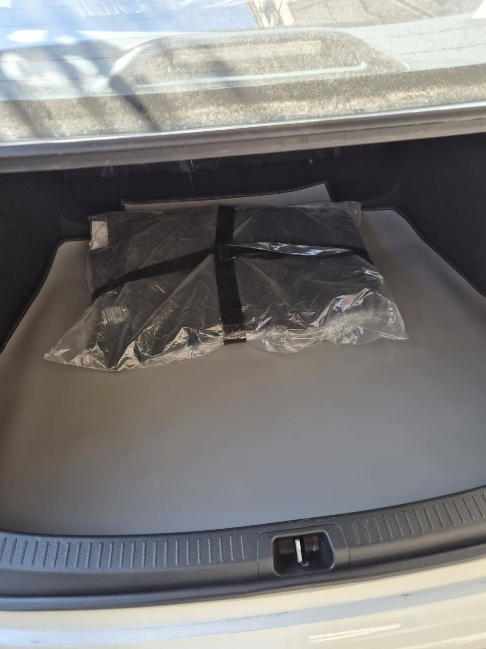 كورلا هايبرد ٢٠٢٥
ماشية ٢٥ الف
فول مواصفات
شكل الأمريكي
نظيفة كلش
بدون ضربة عدا بارد صغير ب جاملغ السايق اصبعين
السعر ١٥٥$
وبيها مجال 
للأستفسار ***********
