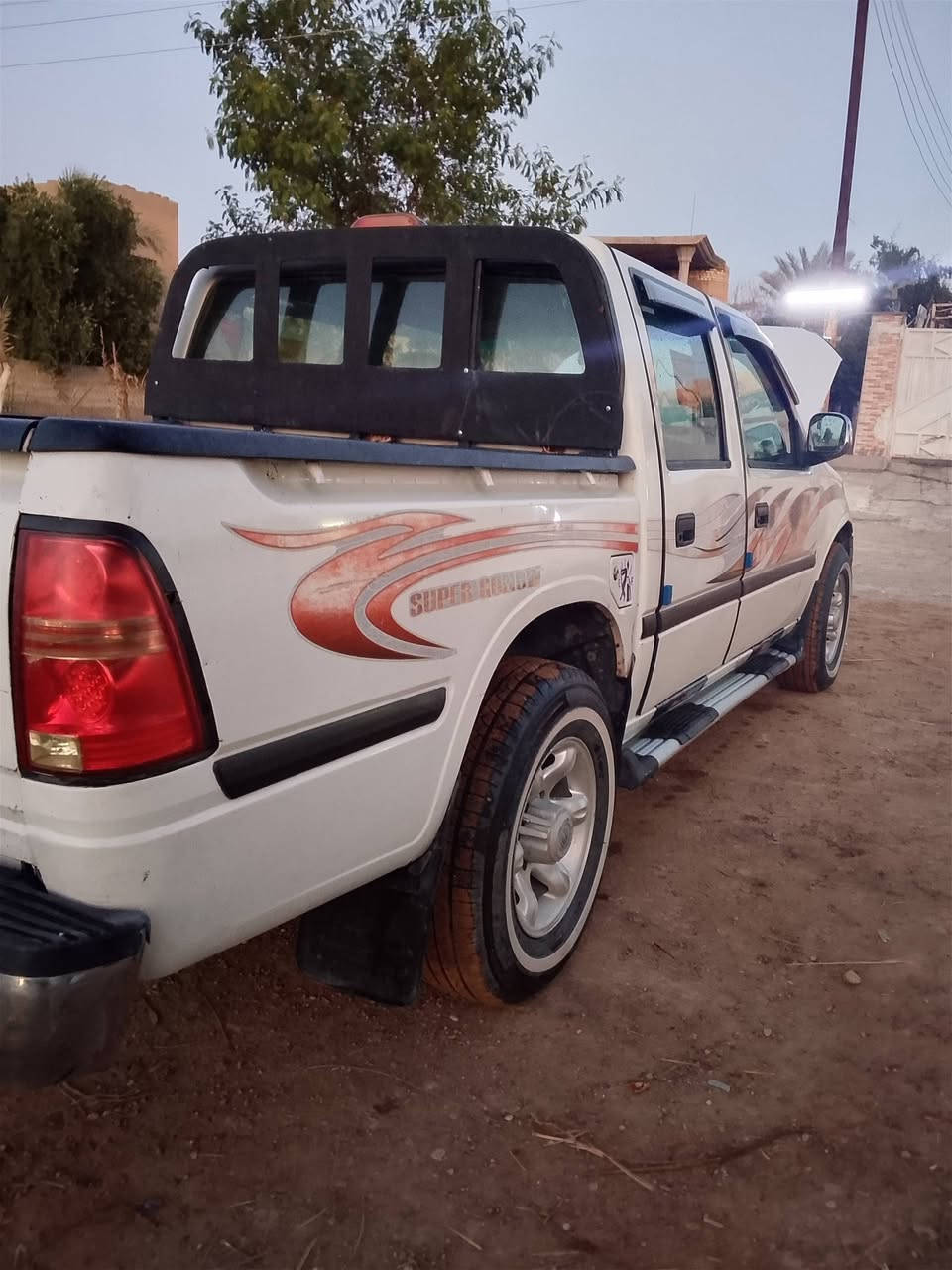 سلام عليكم بيكم كنو 2009رقم بغداد خير من الله مكينه جديده كابريته كير اكسل كله بلدي سياره ما جناي متعوب عليها تتفئه تبريد كلها شغاله مكفوله من ضربه قطره اخياس ما بيها 53او بيها مجال مكان ديالى الاتصال على الرقم ***********
