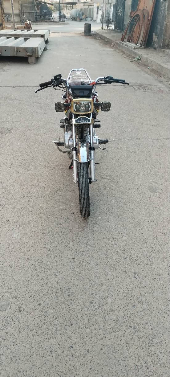 السلام عليكم ماطور سونك 2024 محرك 200 ماطور فول نضافه محرك شرط كهربائيات كله شقال سعره 650 وبيه مجال شراي تعال خاص وتدلل مكاني كركوك ***********
