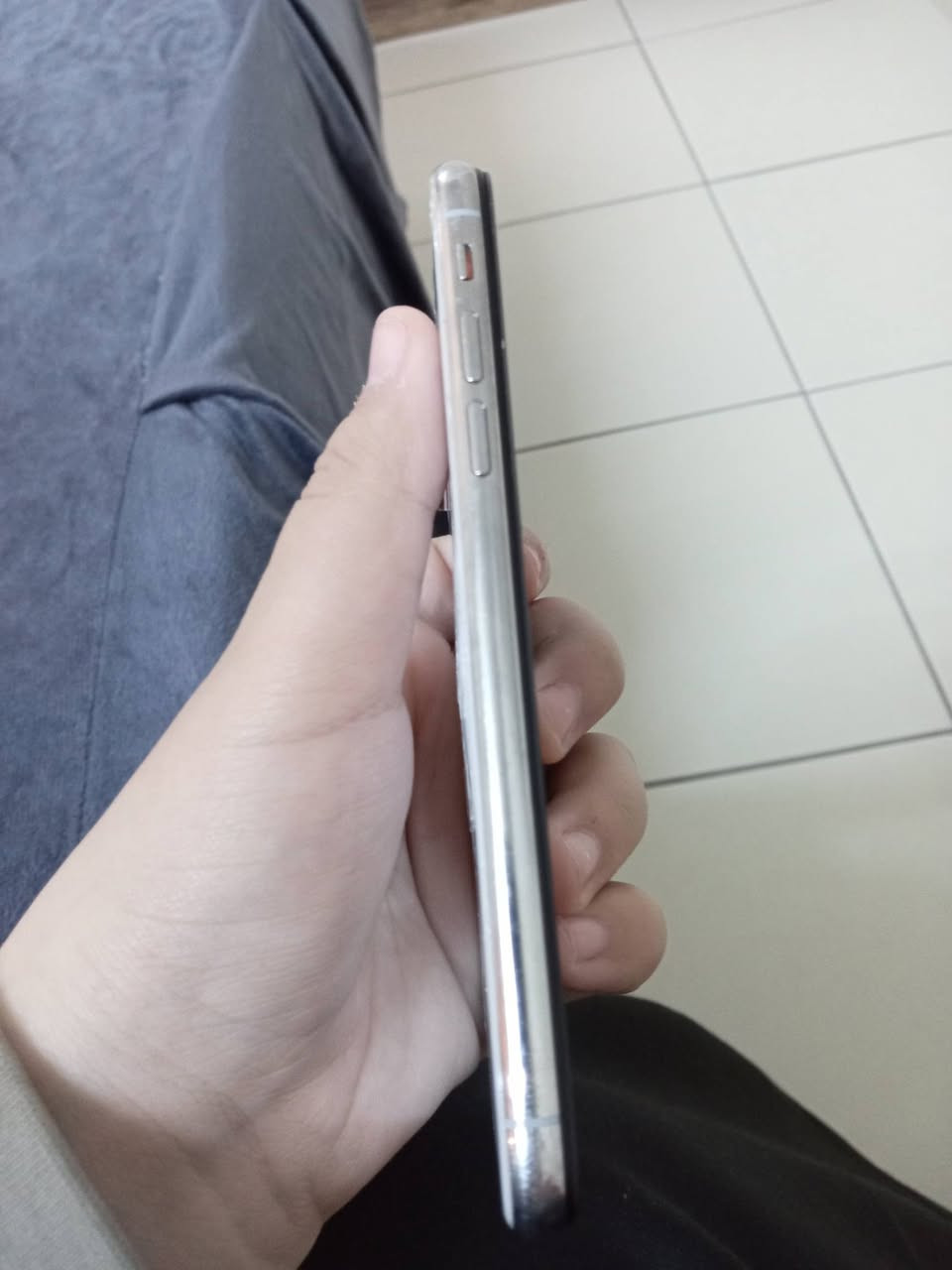 سلام عليكم ايفون اكس عادي مابي صوت وبي فطر بالشاشه الرئيسيه خفيف بس والضهر مكسور سعره ٣٥ وي التوصيل ٤٠


**إذا كنت صاحب هذا الإعلان وتريد حذفه لأي سبب، رجاءا أرسل رسالة إلى الدعم الفني**