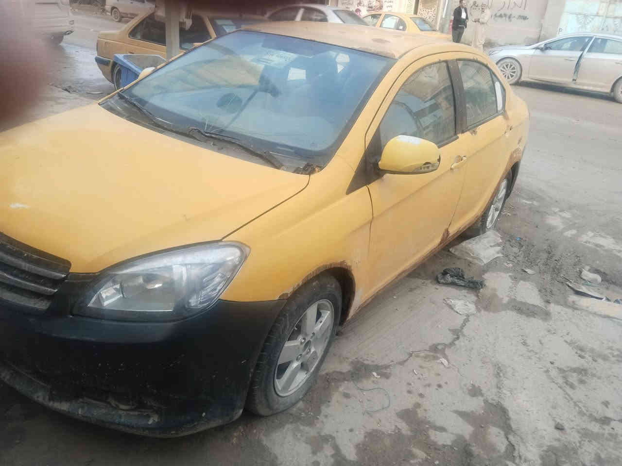 سلام عليكم.  گريت ول موديل ١١. البدي كفاله عامه من ظربة صبغ معجون فقط صبغ الهالات مكينه بيها ضاغطه وزنجيل حداديه ٥٠٪. عينه وصينيه جدد كهربائيات كلها شغاله رقم قادسيه صدامي مكان السياره ديوانيه الإتصال *********** السعر ٢٠ عليها هيئه ٢٨٠ حسب الإتفاق
