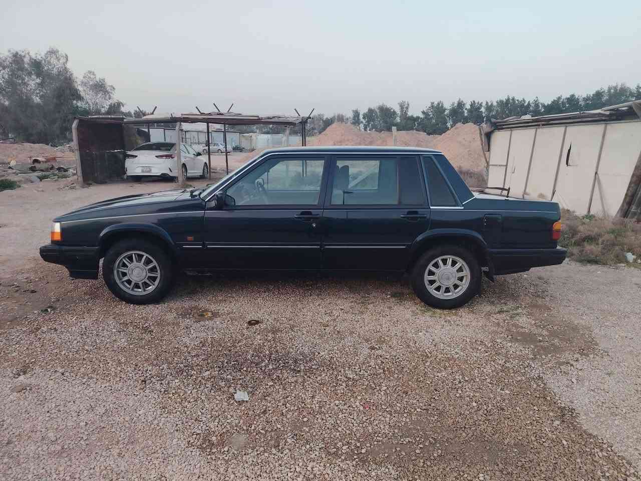 السلام عليكم للبيع فالفو 740 موديل 90 كير ومحرك رحمه من الله كابريته بس عوزعه حداديه الوره رقمه نجف راعيه بلنجف السعر على الخاص مكان السياره حاليا نجف والصور واظح امامكم


**إذا كنت صاحب هذا الإعلان وتريد حذفه لأي سبب، رجاءا أرسل رسالة إلى الدعم الفني**