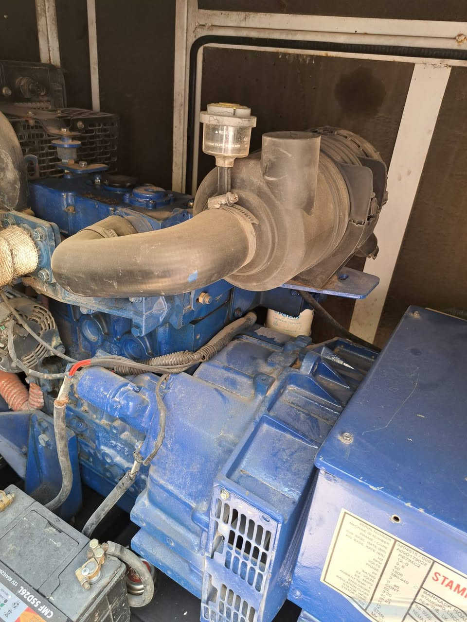 السلام عليكم عندي هذا المولد  بركنز البلادي كاتم للبيع اهذا رقمي صاحب المولد ***********
