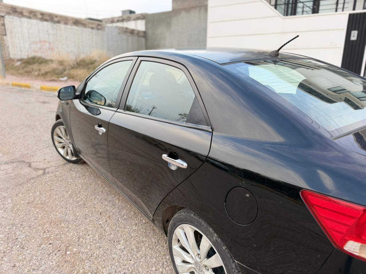 فرۆشتنی خێرا....
کیای سیراتۆ2010
4گێڕ
سێ پارچەی بۆیاغە
بێ دەعم و لێدراو
گێڕو مەکینەو هەموو گیانی بەشەرت
شاشە ئایپاد
دەبڵ کامێرە
ئاوێنە شەفت
4تایەی لۆک
ڕۆن و هایدرۆ لیکی تازە گۆڕاوە
ژ.م:***********
نرخ:79و کەمێ مەعمەلە
شوێن:هەڵەبجەی شەهید
