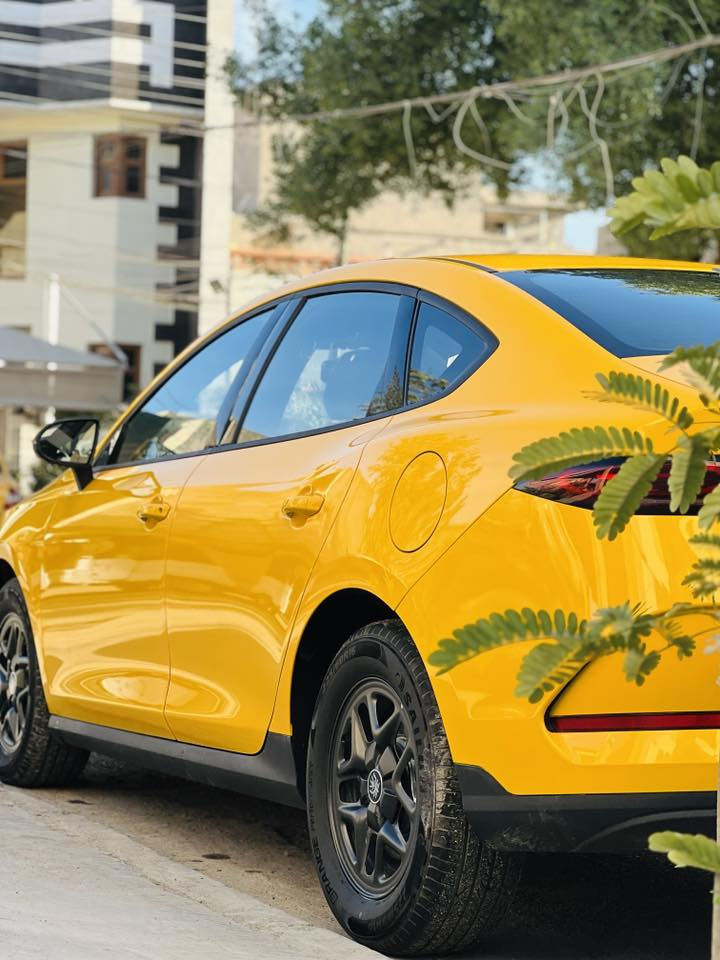 السلام عليكم
للبيع BYD
🔴كن بلاس 
⚪️ موديل 2025 
🛑محوك 1.5 هجين شحن 
🔰خزان الوقود 65 لتر 
🔘عند تعبئة الوقود تمشي 2100 Km 
(( بالتفويلة الواحدة))✅
⚪️عداد المسافة 5 الاف 
🛞ويل حجم 16 
⚪️كشافات امامية LED 
⚪️بكلايت LED
⚪️ إشارة بالمري 
⚪️ألون اصفر اجرأ 
⚪️ بصمة وكارت 
⚪️شاشة وكاميرا 
⚪️مع شاحن 🔌بلادي 
⚪️مع سبير حجم 16 وعدة الجك 
🔴 مع باقي الموصفات المعروفة بالكن بلاس 
📞 ***********
