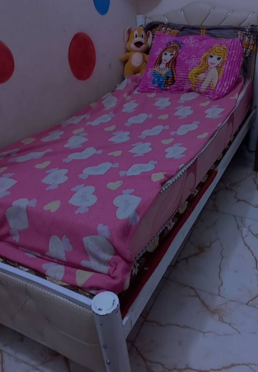 غراض بيت للبيع سراير 3
وقنفات للبيع  بحي الشهداء


**إذا كنت صاحب هذا الإعلان وتريد حذفه لأي سبب، رجاءا أرسل رسالة إلى الدعم الفني**