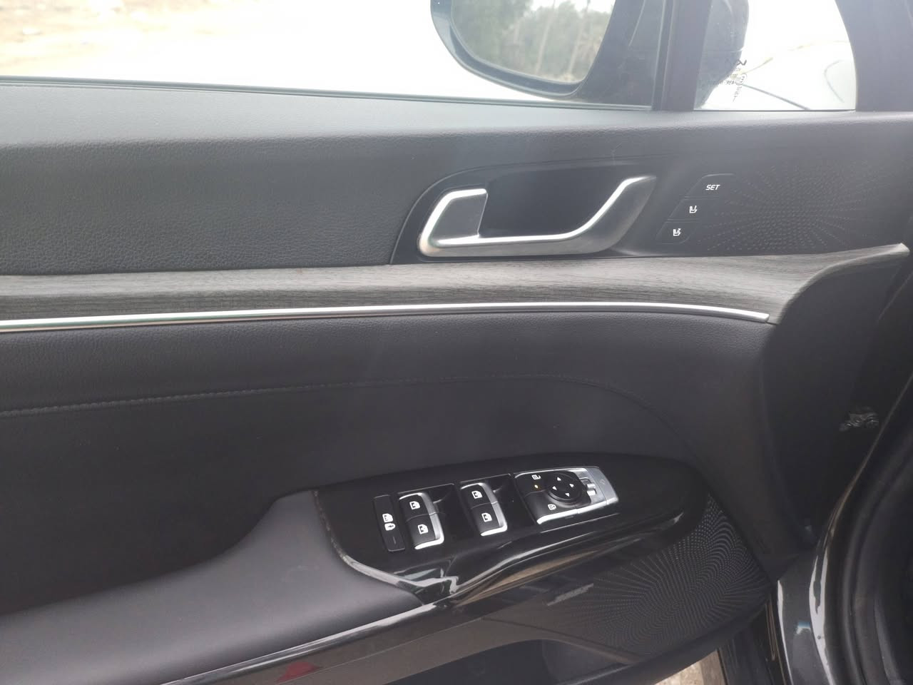 السلام عليكم
كي فايف 2025 EX 
اعلى مواصات بالكي فايف موجوده
كامره بالاشاره
كشنات تدفئه تبريد
هيتر دركه
تنته فتحتين
كشنات جلد
وبعد هواي مواصفات
تبديل بنيد فقط 
مرقم شهداء باقي لوحات فقط
موجوده بالديوانيه 
للاستفسار *********** ميثم 📞
