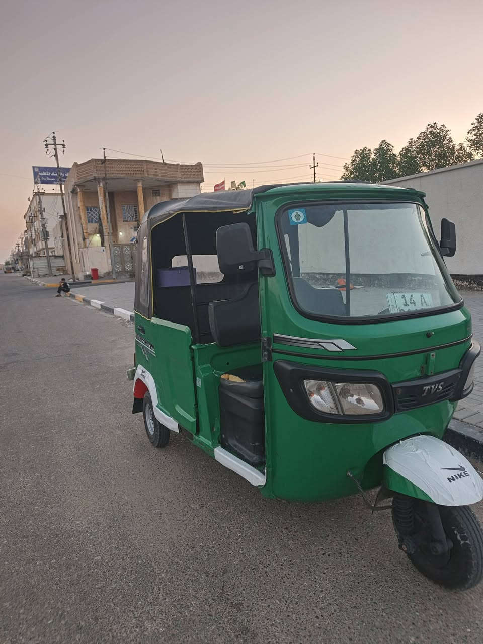 السلام عليكم تكتك البيع رقم وسنويه مديل 2023 بصمه تكتك جديده السعر 7500 وبيه مجال مكاني البصره الحيانيه  
***********
