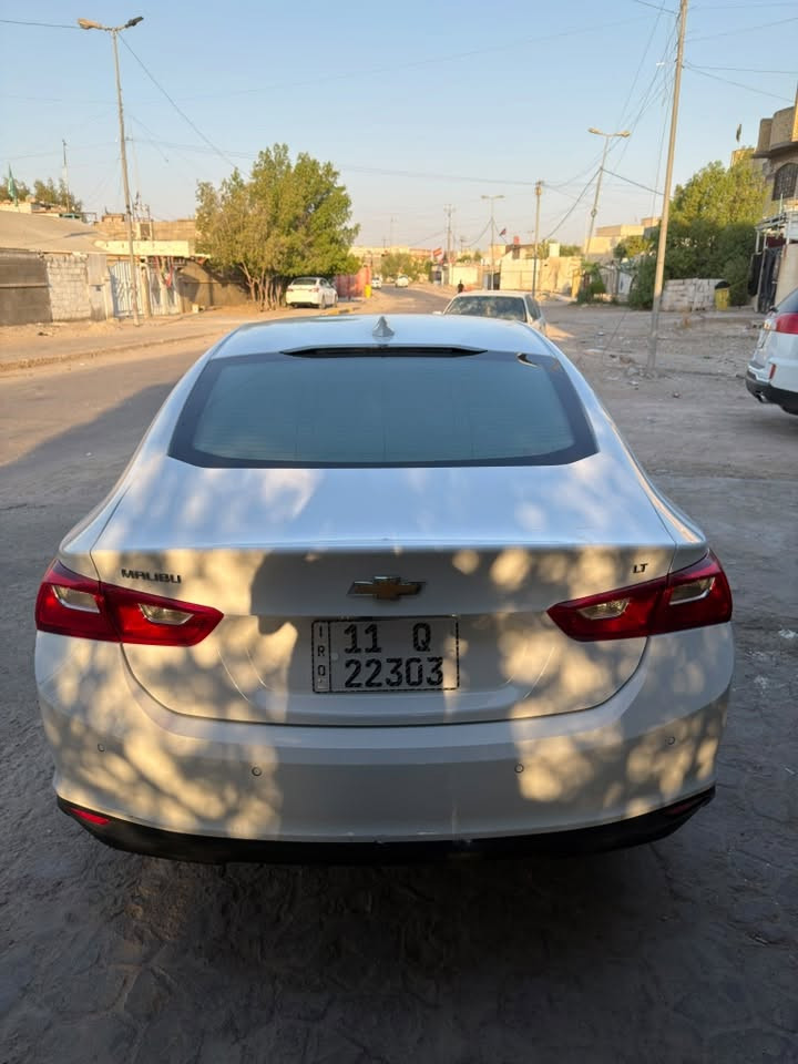 🚘 للبيع شفر ماليبو LT موديل 2024
🤍 اللون: أبيض
📍 الممشى: 50 ألف كم
📍 مكان السيارة: البصرة
📄 رقم بغداد (معوقين)
💰 السعر: 125 ورقة قابل للتفاوض بالمعقول

المواصفات:
• محرك 1.5 تيربو اقتصادي وعزمه ممتاز.
• شاشة كبيرة مع Apple CarPlay و Android Auto.
• تشغيل بصمة وستارت.
• تبريد دبل (Dual Zone).
• كرسي السايق كهربائي.
• كاميرا خلفية مع حساسات.
• جنوط وكالة.
• نسخة LT بدون فتحة سقف.

السيارة نظيفة جداً، استخدام شخصي، وما محتاجة أي مصروف، كلشي بيها شغال وجاهزة للاستخدام.

📸 مرفقة صور الحادث بكل شفافية.

📞 للتواصل واتساب ***********
