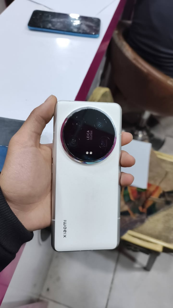 شاومي 14 الترا ذاكره 512
السعر خاص
***********
