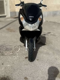 اللبيع الدراجه pcx ياباني الاصلي نوزل خطين ستان كهرباءي  حساس ازدحام م...