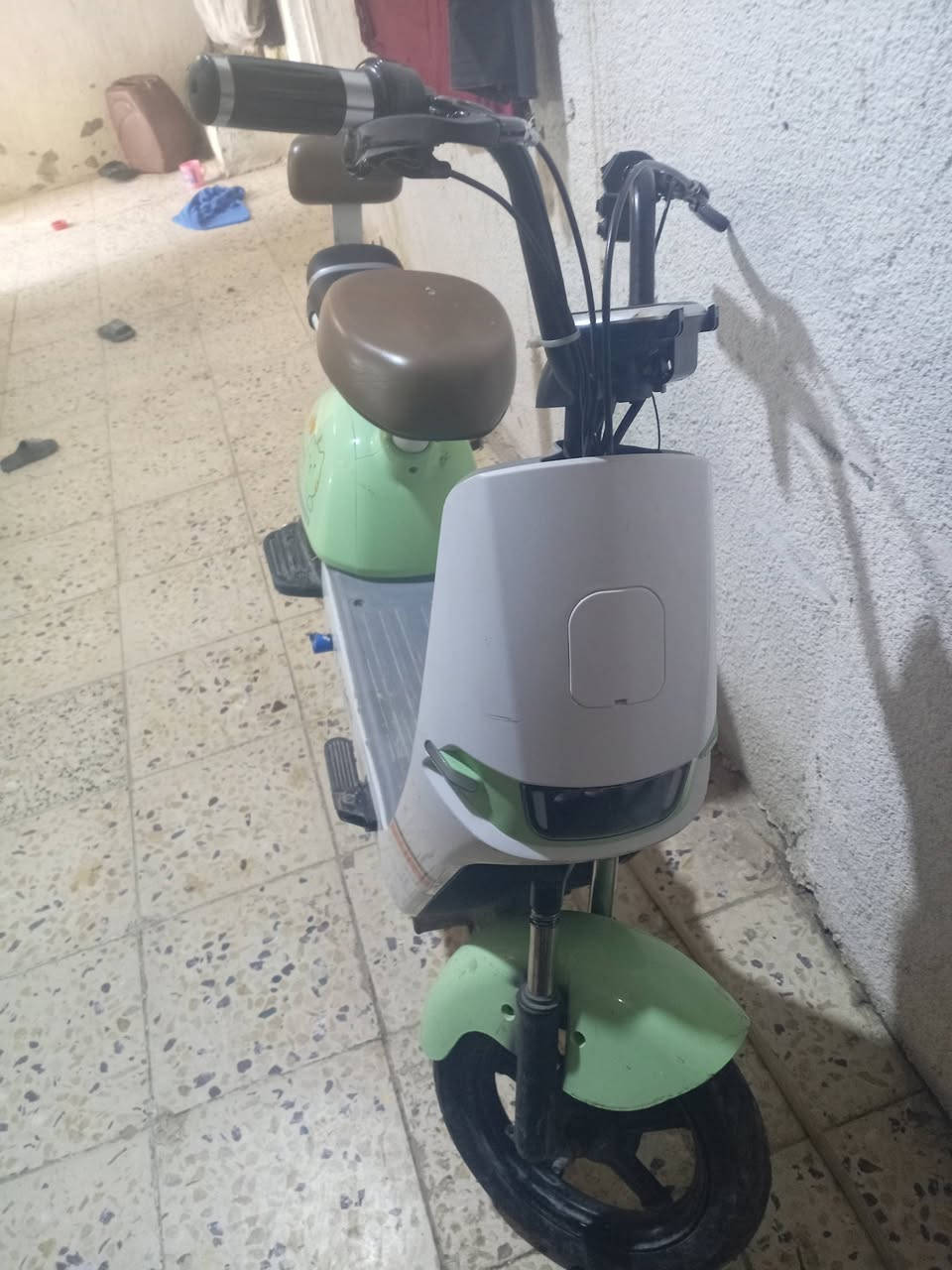 250 وبيها مجال🔌🔋 ***********
