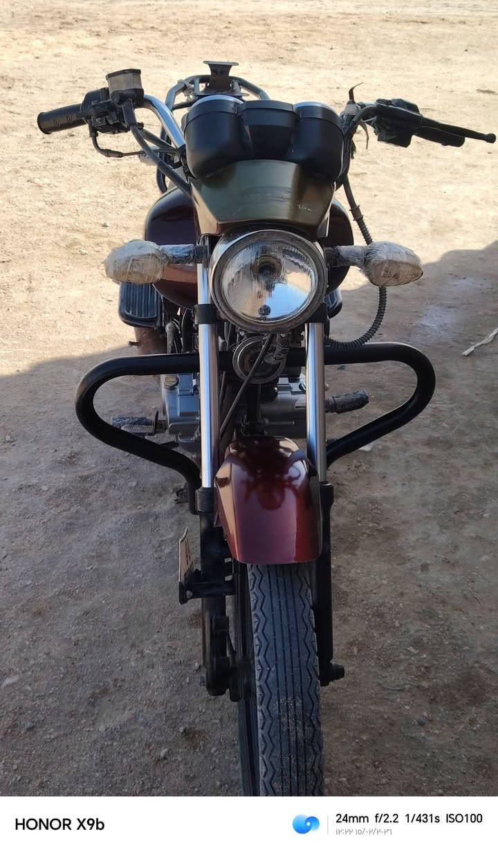 ا
لسلام عليكم
 دراجه دايون هوشه
 للبيع مكفوله كفاله عامه 
موديل 2023
محرك 150 صفر چاچ
الدراجه علئ وضع الشركه 
أوراق بسمي الاستفسار على الخاص
والشراي بيه خير ويدلل
أو الاتصال علئ الهاتف ***********
