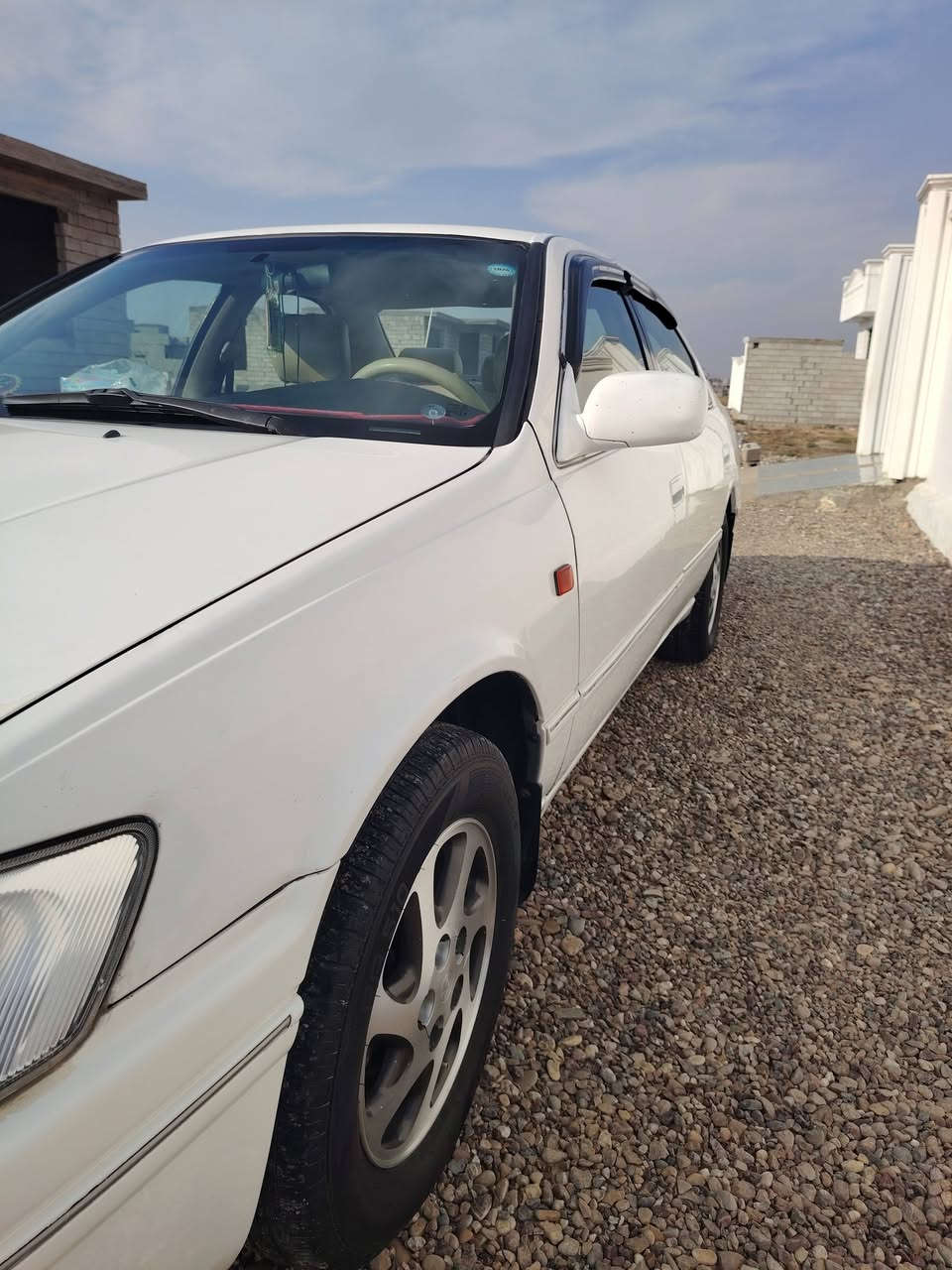 كامري للبيع موديل ٢٠٠١  خليجي رقم أربيل بأسمي كير محرك صدر جديد تخم تايرات السيارة ماناقصه برغي بس ستر الله السعر ٩٥مجال بسسيط. الاستفسار ع رقم ***********
