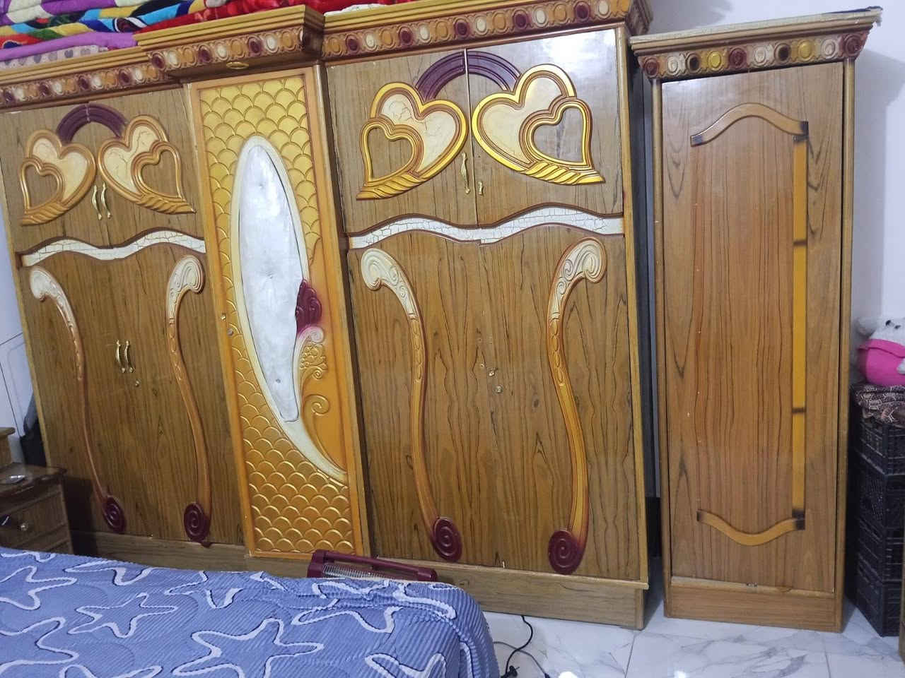 سلام عليكم غرفه اخشاب للبيع نضيفه كلش
*********** الغرفه 500وبيها مجال والجنط رمز سعرهن 75 مكلف بنشر
