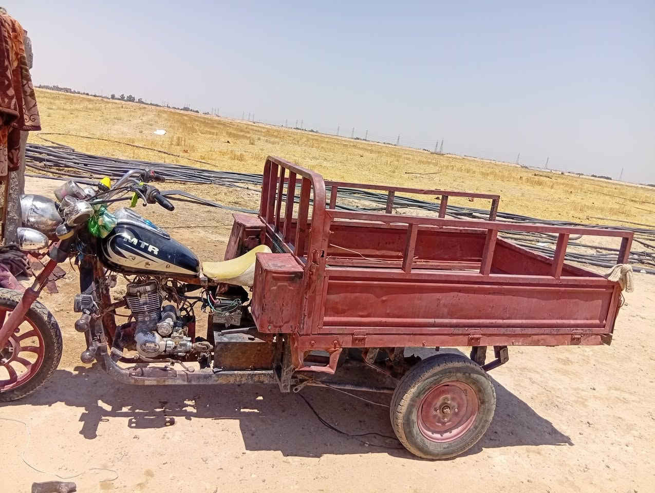 السلام عليكم ستوتة كلك كلك سعره 750وبيه مجال الطيبين المكان طريق نجف كربلاء ***********
