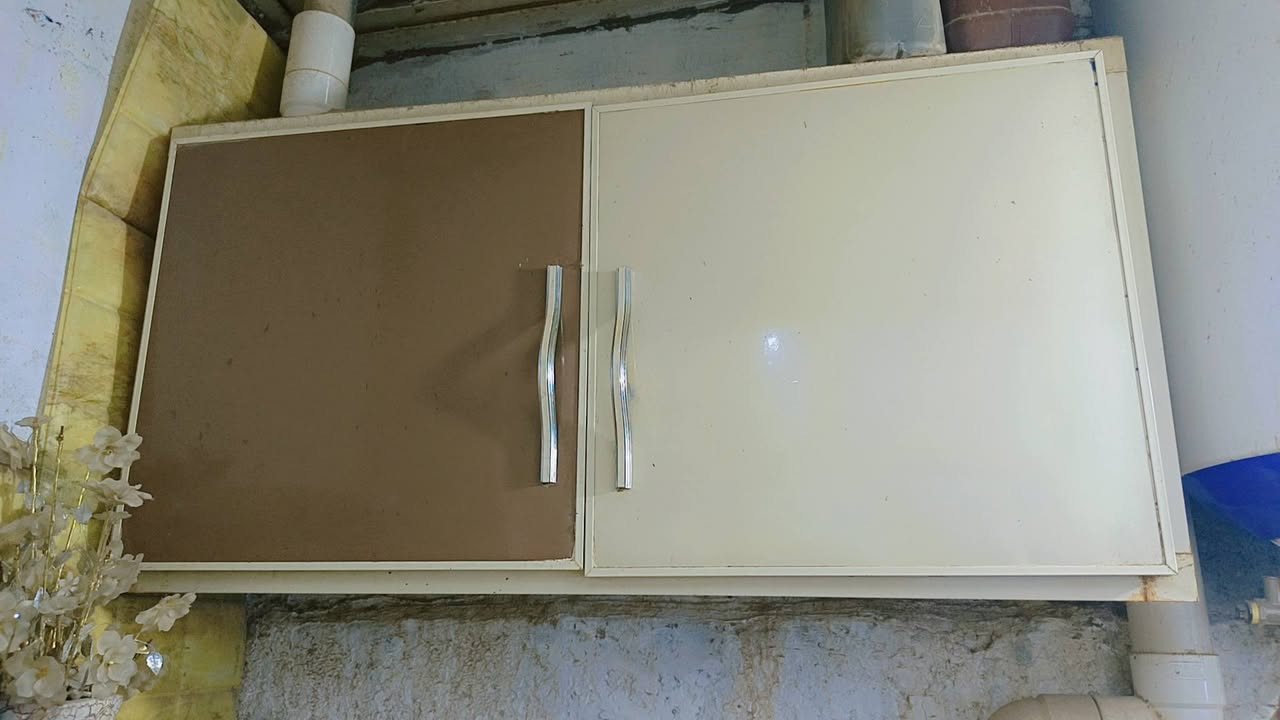 السلام عليكم
للبيع 
طباخ 4عيون فريش المصري 
ميز طعام جام ثقيل اربع كراسي 
كاونتر المنيوم سنك و الملحق مالته 
كاونتر خسب ثقيل تركي سنك والملحق كامل 
مكاني بغداد الشعب


**إذا كنت صاحب هذا الإعلان وتريد حذفه لأي سبب، رجاءا أرسل رسالة إلى الدعم الفني**