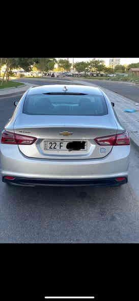 السلام عليكم ماليبو موديل 2020 حادث امريكا جاملغ امامي وربع البنيد راديترات وبدنه بلاديه وبل عراق صار بيها طخه بسيطه بل باب الخلفي وتبدل نفس اللون كير ميكنه تبريد مكفولات مكانها بغداد حي الجهاد السعر 130 وبيها مجال للاتصال *********** او ***********
