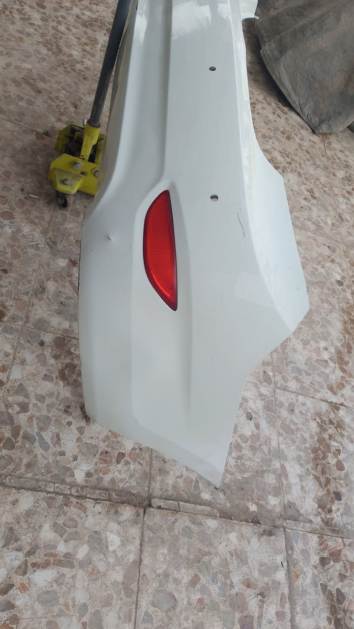 سلام عليكم يتوفر تفصيخ اكسنت مضلع 
بغداد الامين شارع المعلمين محل القسواء 
توصيل القطع بغداد والمحافظات 
***********
