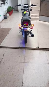 دراجه 5 كير سلف كهربائيات كله شغال للبيع 07518682909