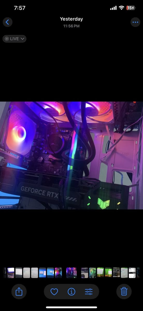 تجميعيه كاملة مكملة ناقصه بس كارت شاشة سعره 500 قفل اذا شراي تفضل خاص  اعتذر ما اجاوب تعليقات اكرر ناقصه كارت الكارت الي بالصور فقط للتشغيل لعرض الصوره تاخذه من البيت ضمان على السانك فعلت وندوز ونصبت كامل التعاريف من تاخذه بس شد عليه كارتك وتعرفه وتونس كلشي مكتمل بيه اليوم نصبت عليه نظام جديد مراوح جدد بورد جديد اليوم ماخذه ورامات كذلك جدد اليوم ماخذه المواصفات
1- r7 2700x
2-بورد b450 msi m a pro max2 
3-بور سبلاي روكيت 750واط
4-مبرد مائي براند بايسكي 240ملم مروحتين 

5-كيس لون ابيض +جامة 
6-هارد لكسر128 گيگا 
7-كت فانات 6 قطع اثنين بالاعلى واثنين بالجنب ووحده تخرج هواء بالخلف والسادسة على البور سبلاي كلهن مربوطات على هاب واحد 
8-رامات 16 گيگا قطعتين ام الثمانية تي فورس تردد 3600 وcl 18
شراي راسلني خاص ادزلك تفاصيل اكثر وصور اكثر ضمان على السانك وتاخذه من البيت واني خادم للعلم التجميعيه هسه شديته لانه وصلني بورد ورامات اليوم شوف الحرارة عشرينات مال معالج لانه معجون جديد حرفيا كلشي جديد بيه تجميعيه اقتصادية ناقصه بس كارت شاشة


**إذا كنت صاحب هذا الإعلان وتريد حذفه لأي سبب، رجاءا أرسل رسالة إلى الدعم الفني**