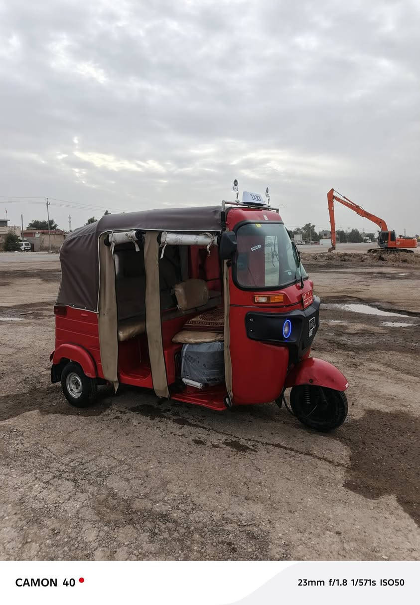 تكتك لبيع مديل 2017 اوراق واسط ناحيه شيخ سعد الرقم ***********
